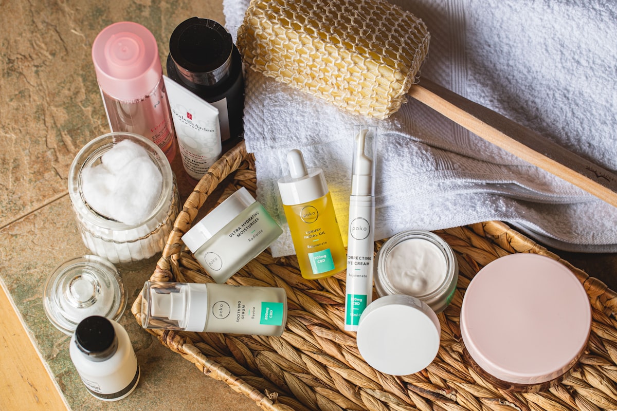 Routine di bellezza quotidiana con prodotti naturali